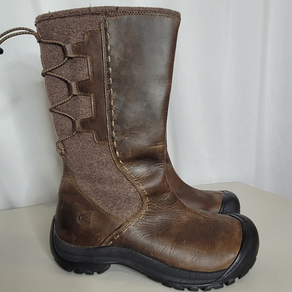 Keen Shoes - Keen Women's Winthrop II Waterproof Dry Leather Boots - Size 9.5